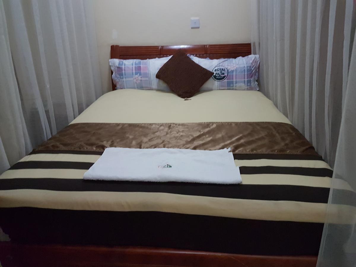 Royal Palm Hotel And Suites Nakuru Exterior photo