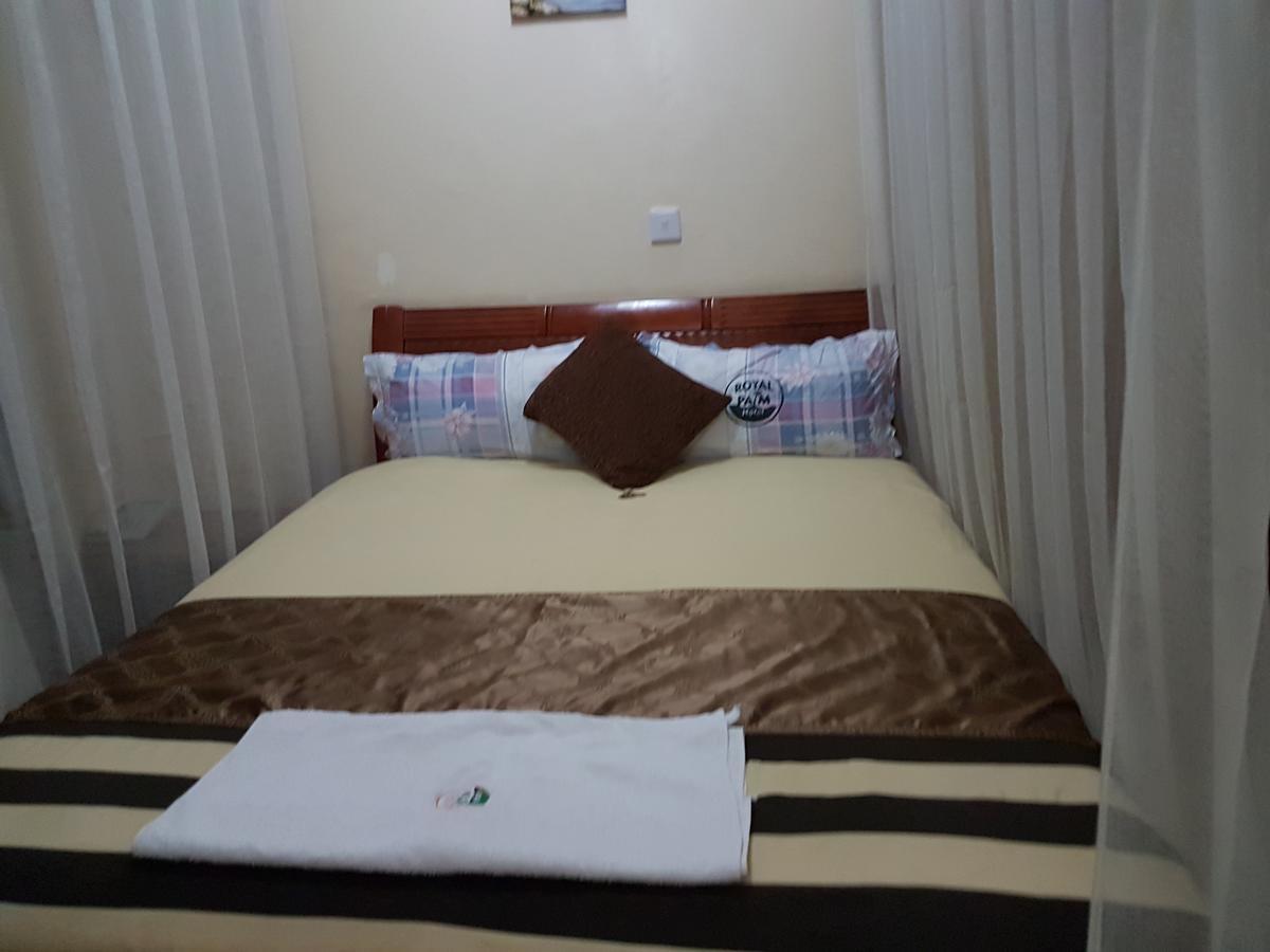 Royal Palm Hotel And Suites Nakuru Exterior photo