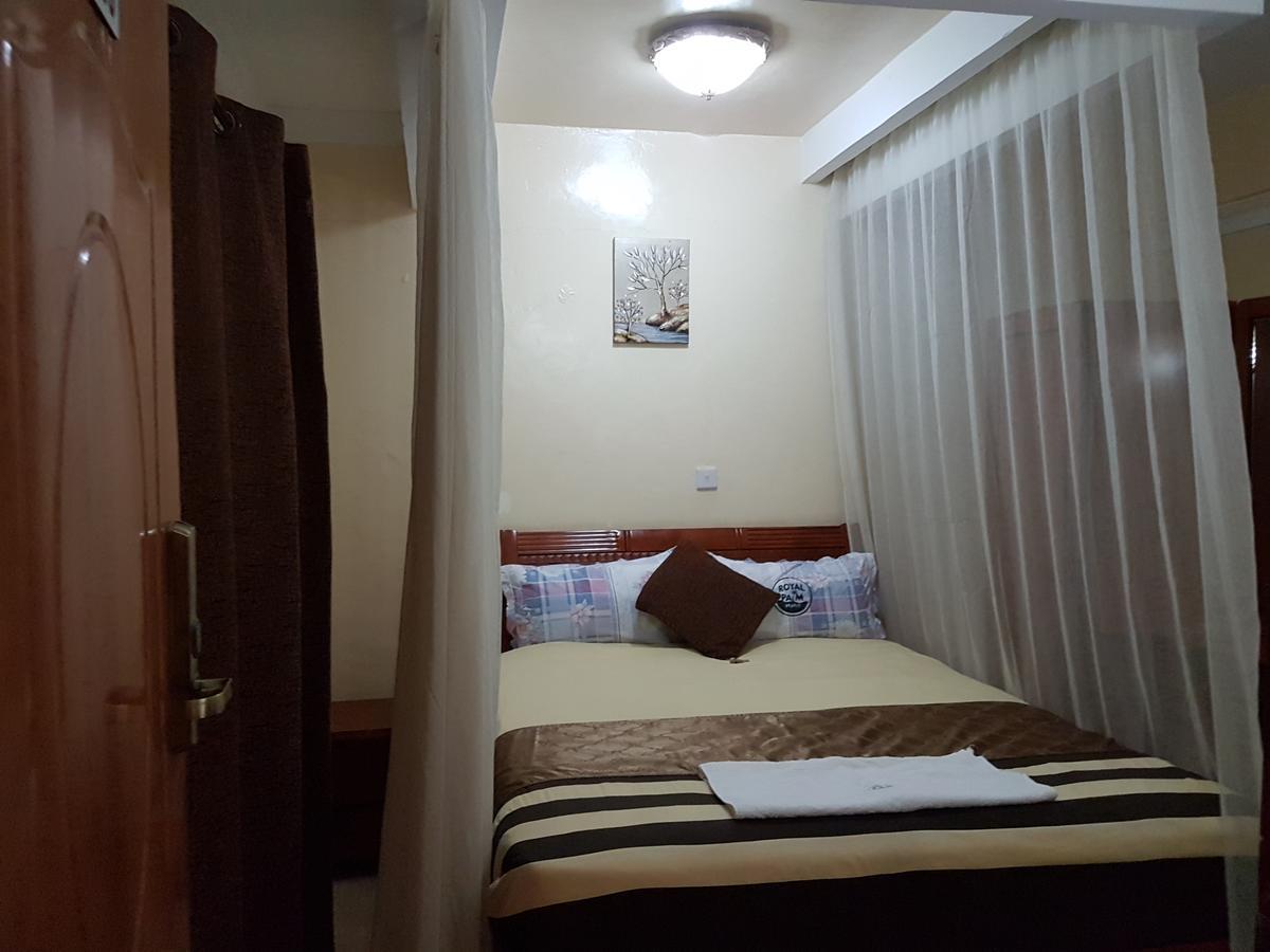 Royal Palm Hotel And Suites Nakuru Exterior photo