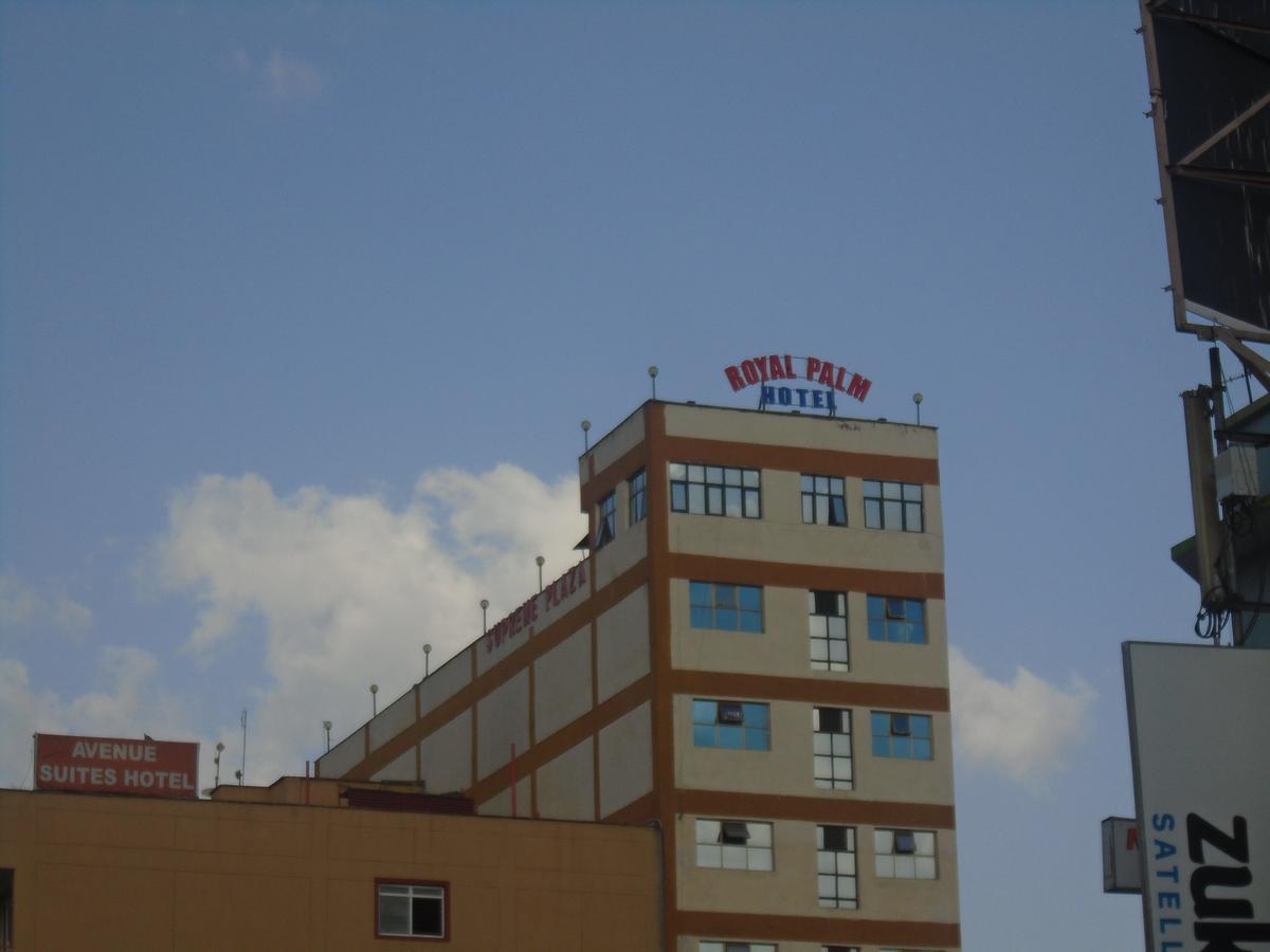 Royal Palm Hotel And Suites Nakuru Exterior photo